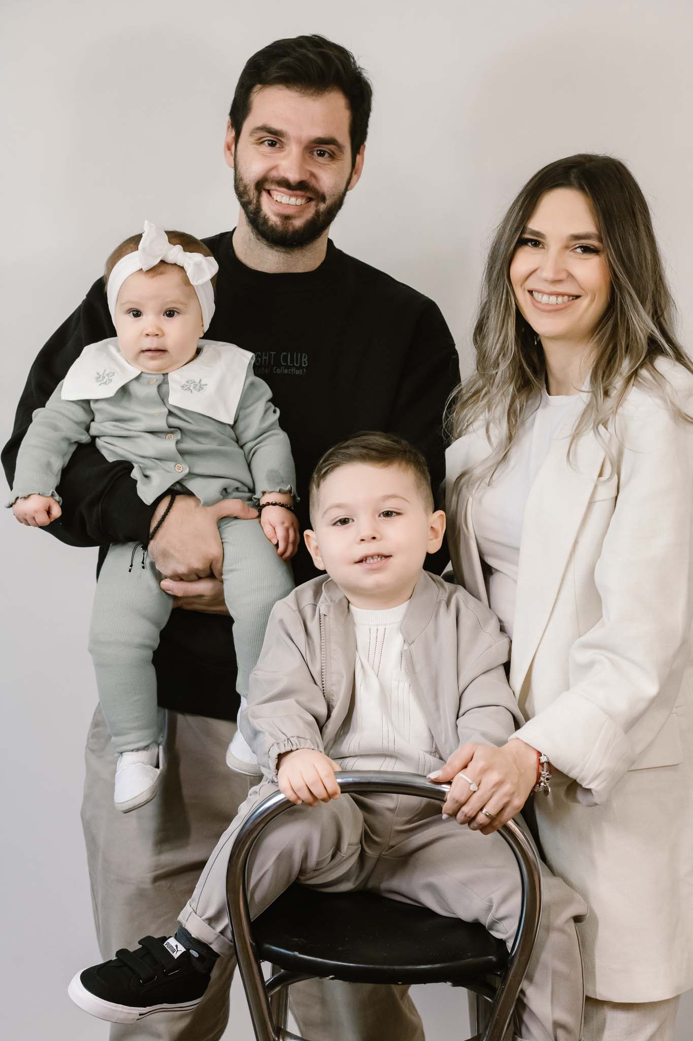 Ziua Mamei - fotografie studio Profoto
