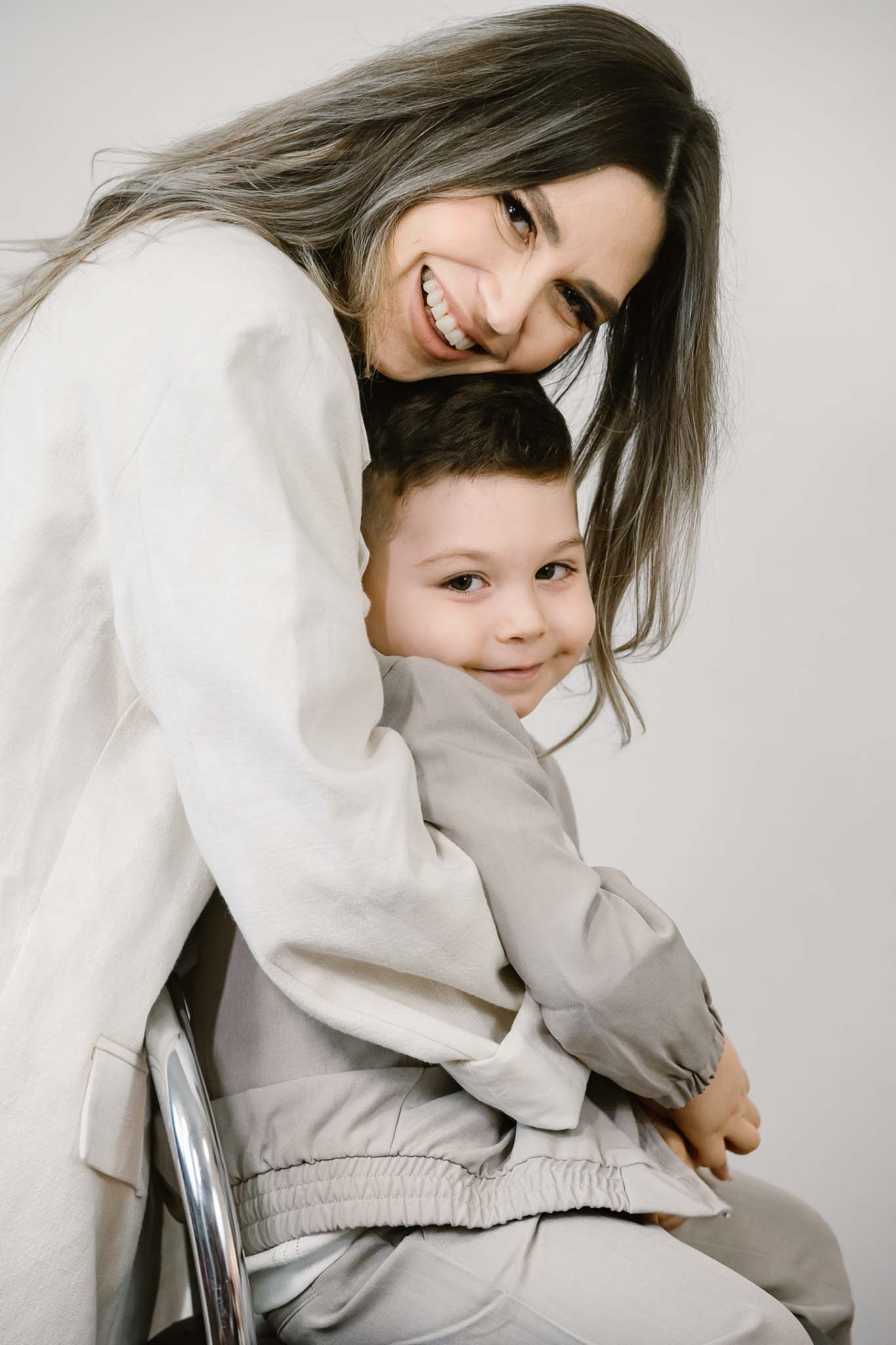 Ziua Mamei - fotografie studio Profoto
