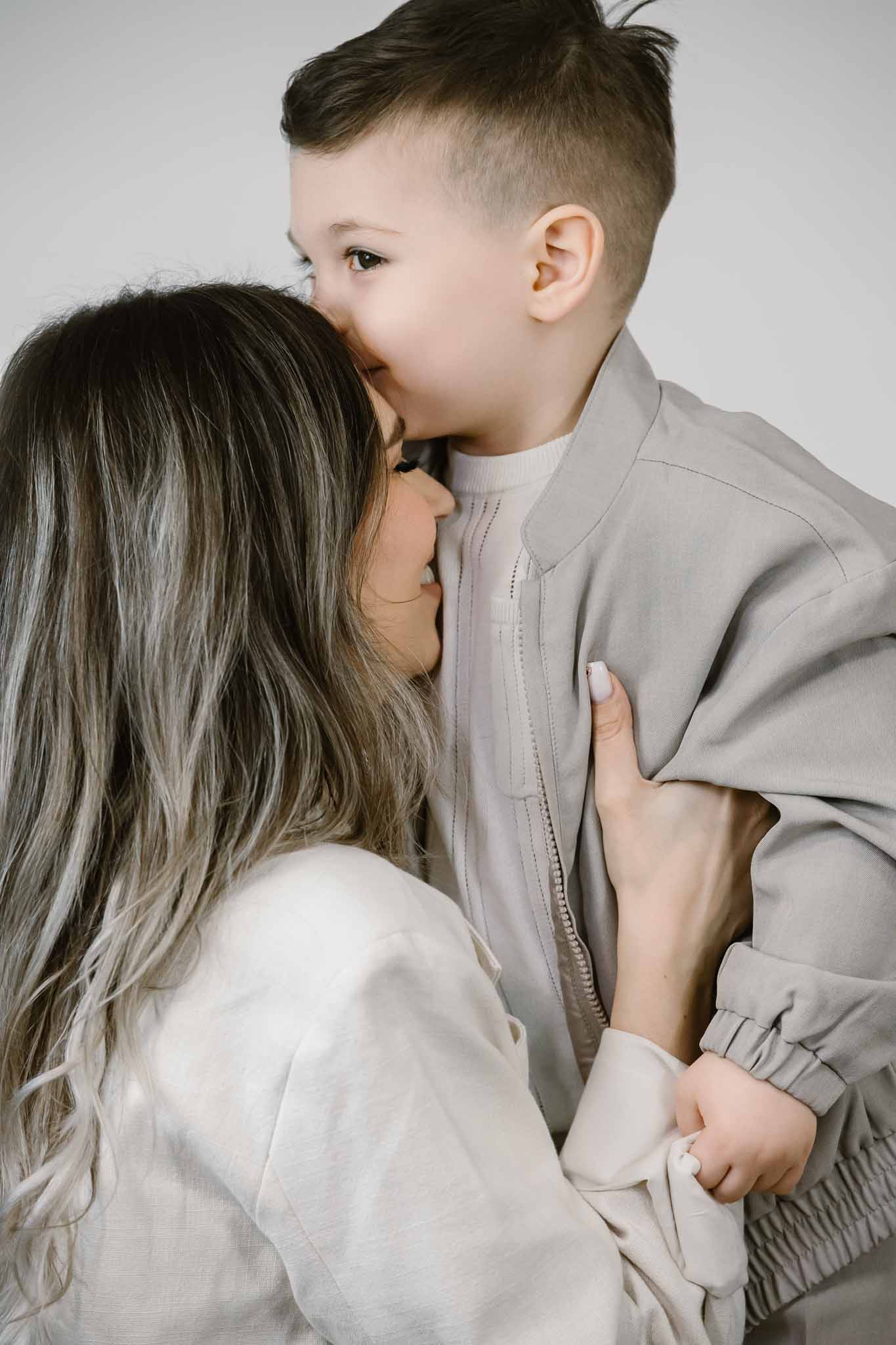 Ziua Mamei - fotografie studio Profoto